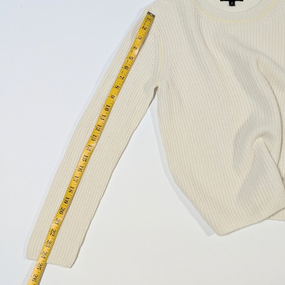 Banana Republic cashmere sweater - Picture 5 of 12